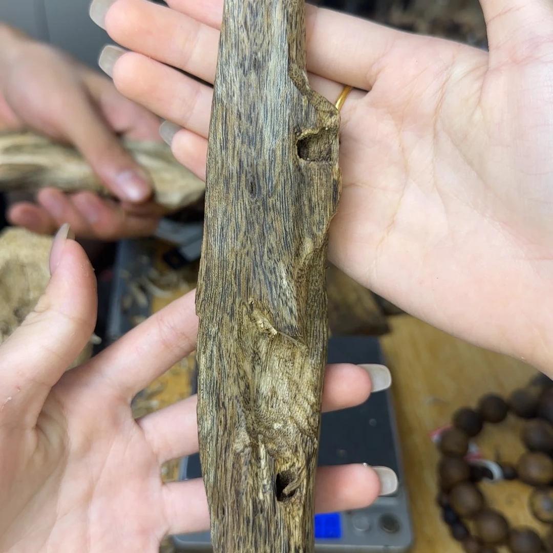 沉香碎屑沉香海南露河天然虫漏29g