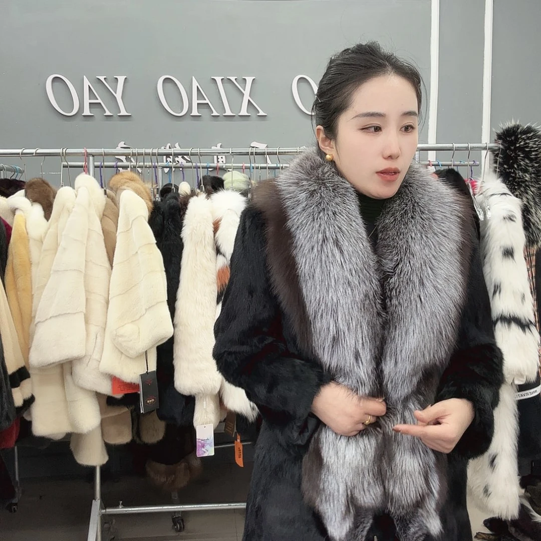 姚小妖家高端皮草