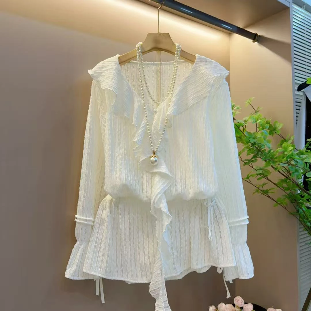 小香风洋气春秋女款花边V领设计感显瘦百搭套头上衣（长73左右）