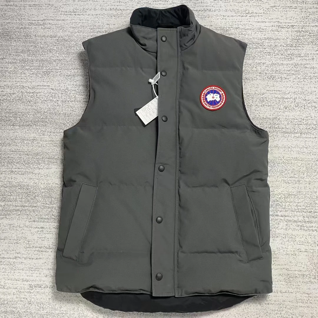 99新 CANADA GOOSE 加拿大鹅 S 石墨灰色经典款马甲背心羽绒服