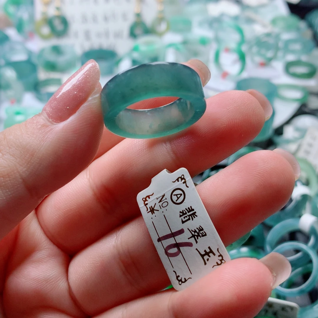 翡翠戒指未镶嵌戒指