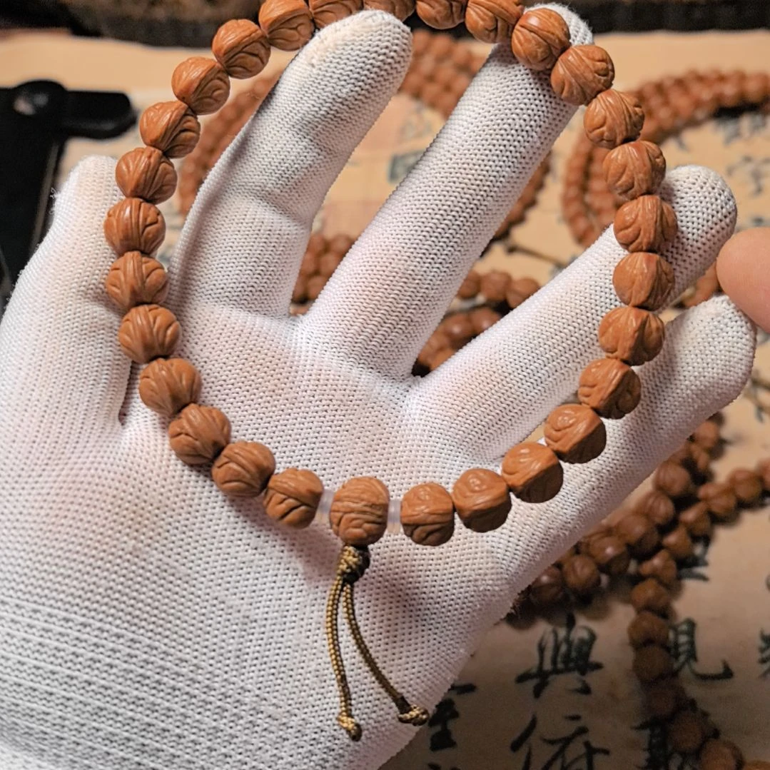 手串桃核小龙纹手持