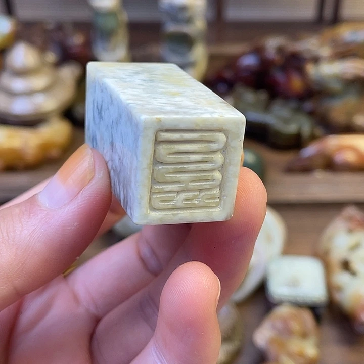 和田玉（糖玉）未镶嵌挂件