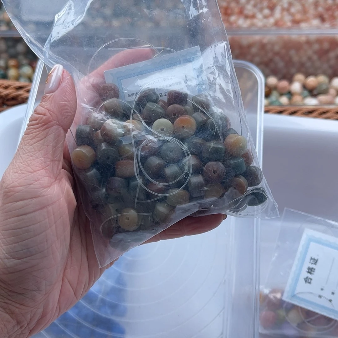 白玉菩提吊坠A/10mm/100颗锅底