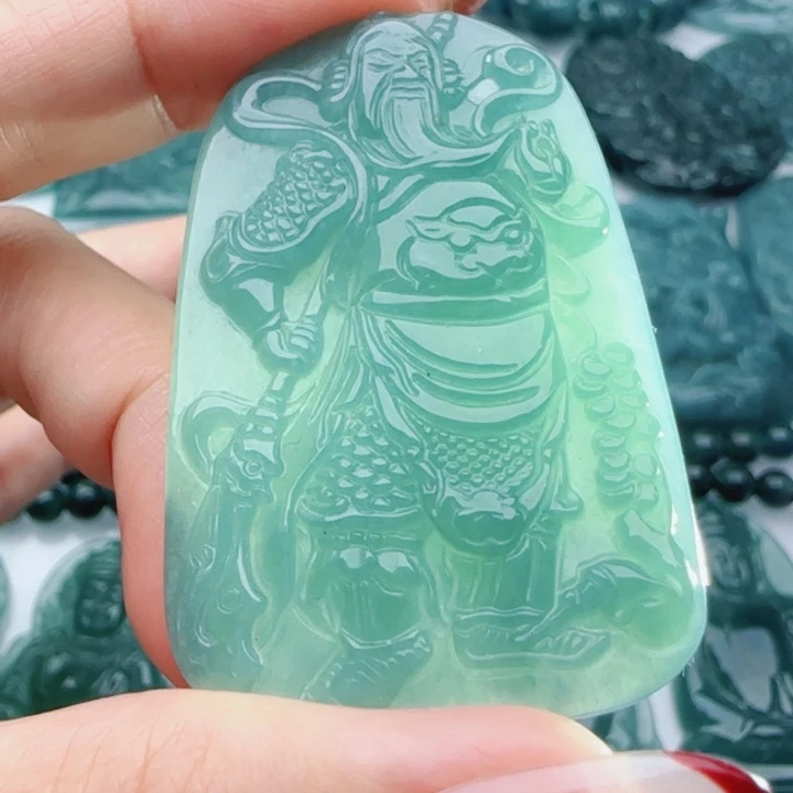 翡翠未镶嵌颈饰多样性发货天然A货翡翠