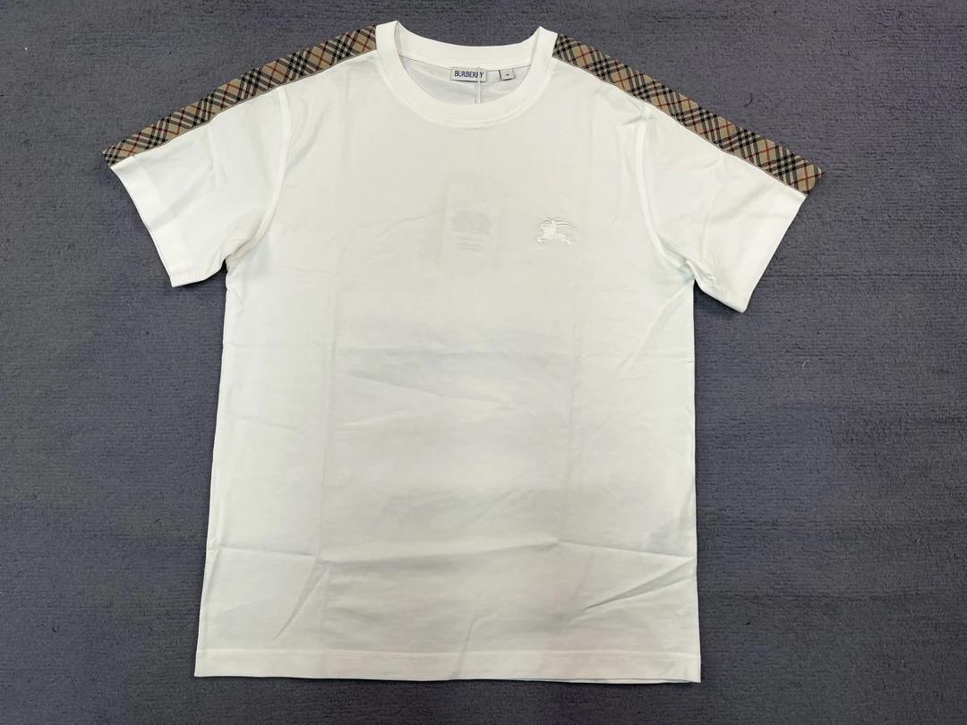 博柏利/burberry/  简约刺绣战马圆领T恤