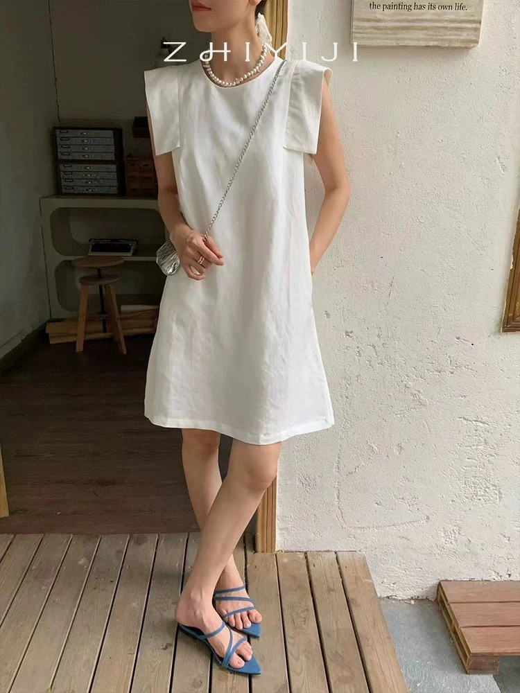 小众茶歇小个子无袖直筒H版型飞飞袖宽松休闲简约连衣裙白色裙子