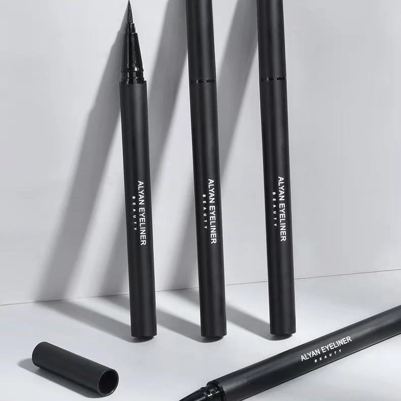 防水持久不晕染眼线笔（拍一发二）