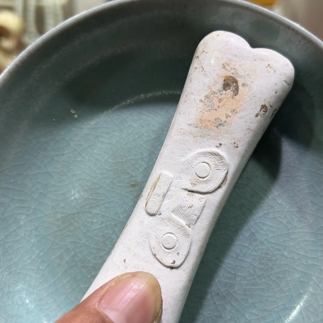 天***华瓷片瓷片瓷片制作的是在传统手工艺品