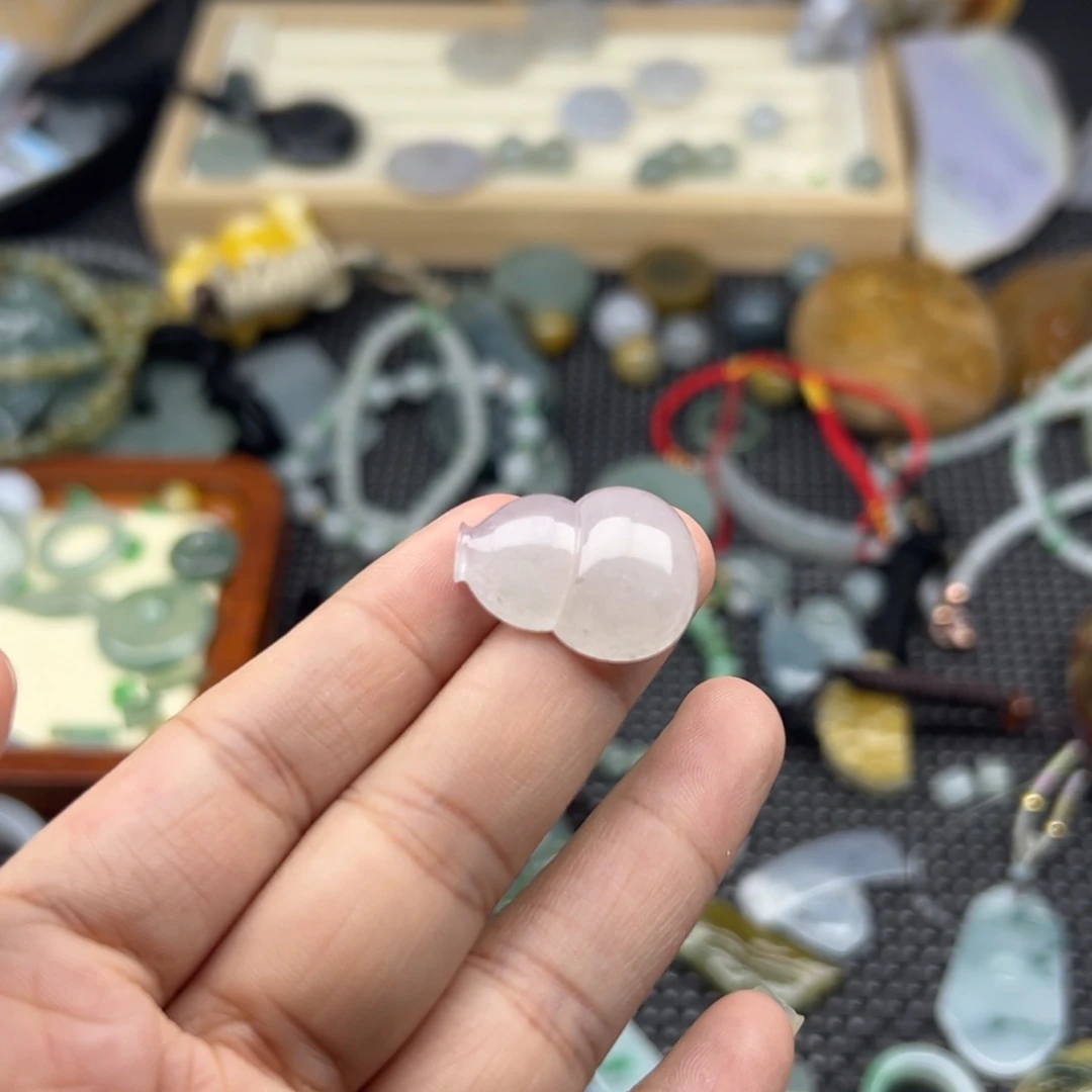 颈饰未镶嵌翡翠葫芦