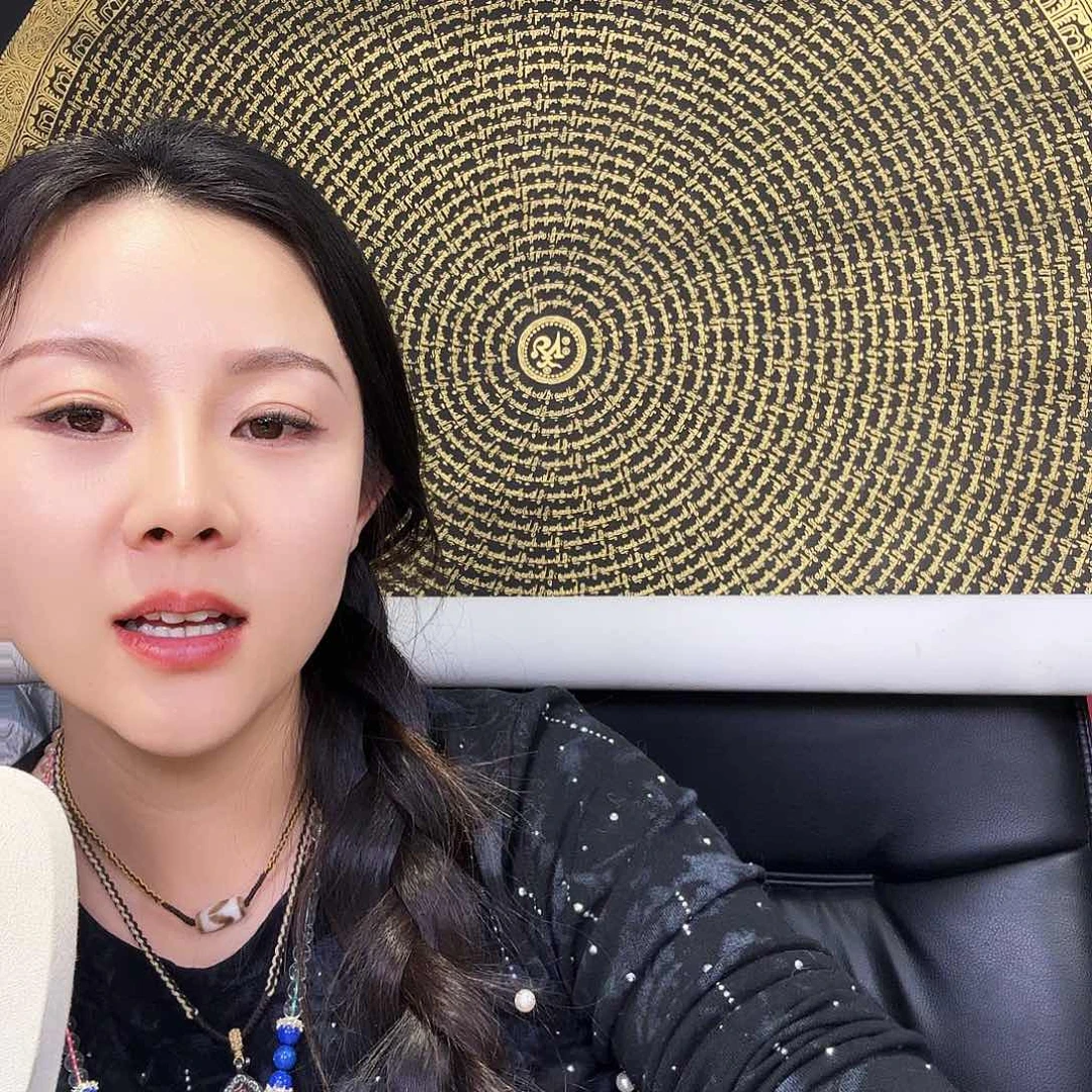 装裱画?*?六字真言不带框的