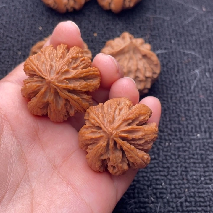 吊坠文玩核桃文玩核桃14