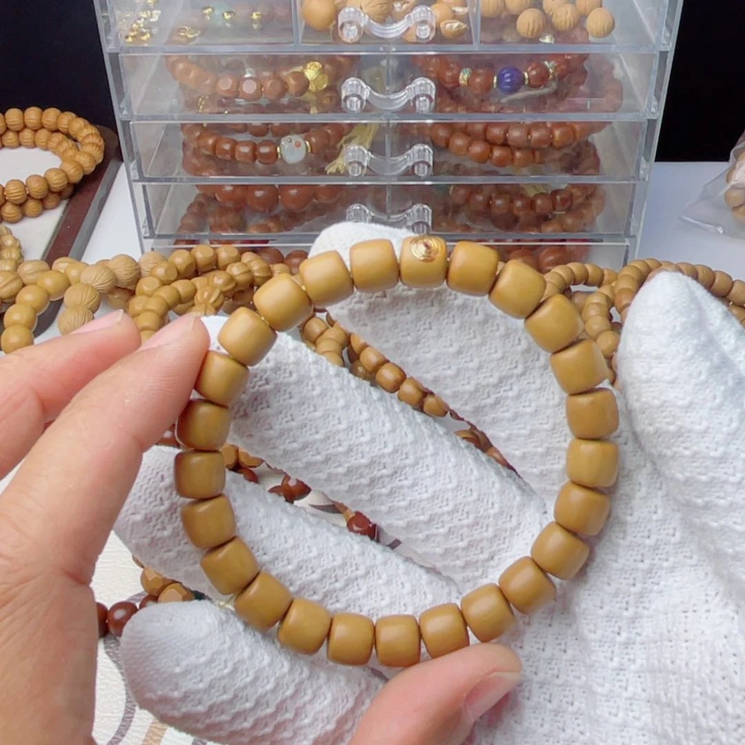 猴头核桃手串@**来微微瑕道珠9.3