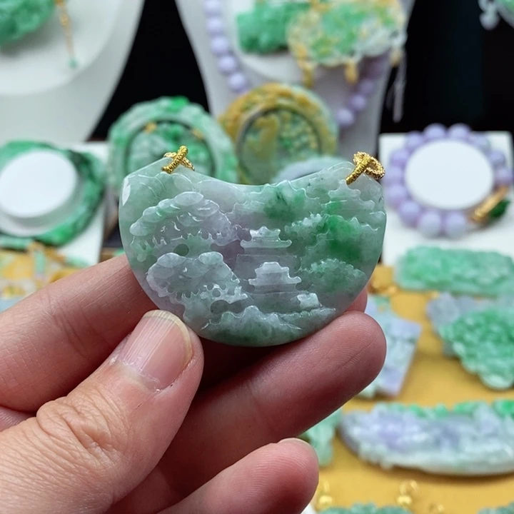 翡翠颈饰未镶嵌翡翠吊坠挂件