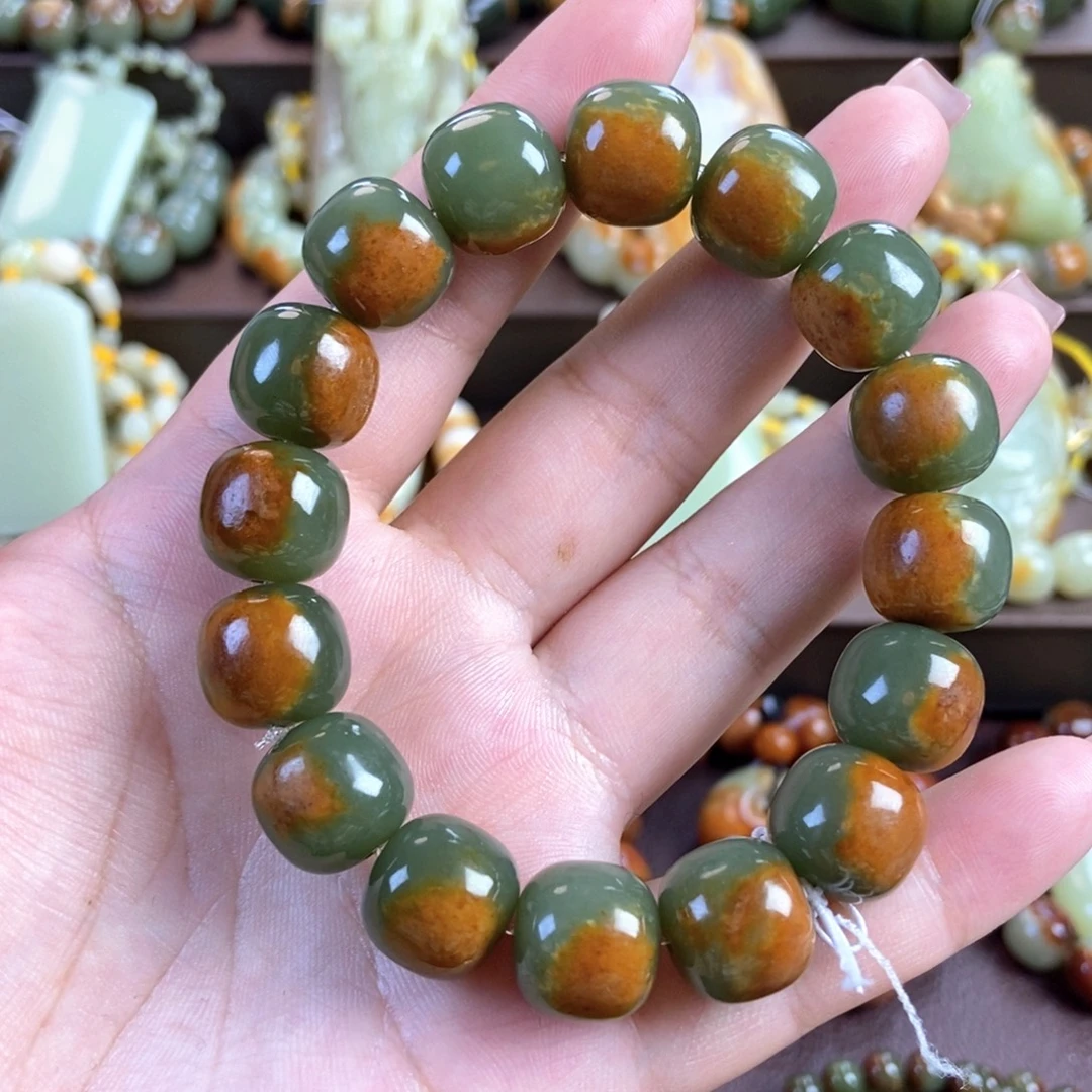 透闪石质玉未镶嵌手串