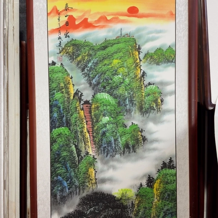 国画手绘带框尺寸63*123厘米