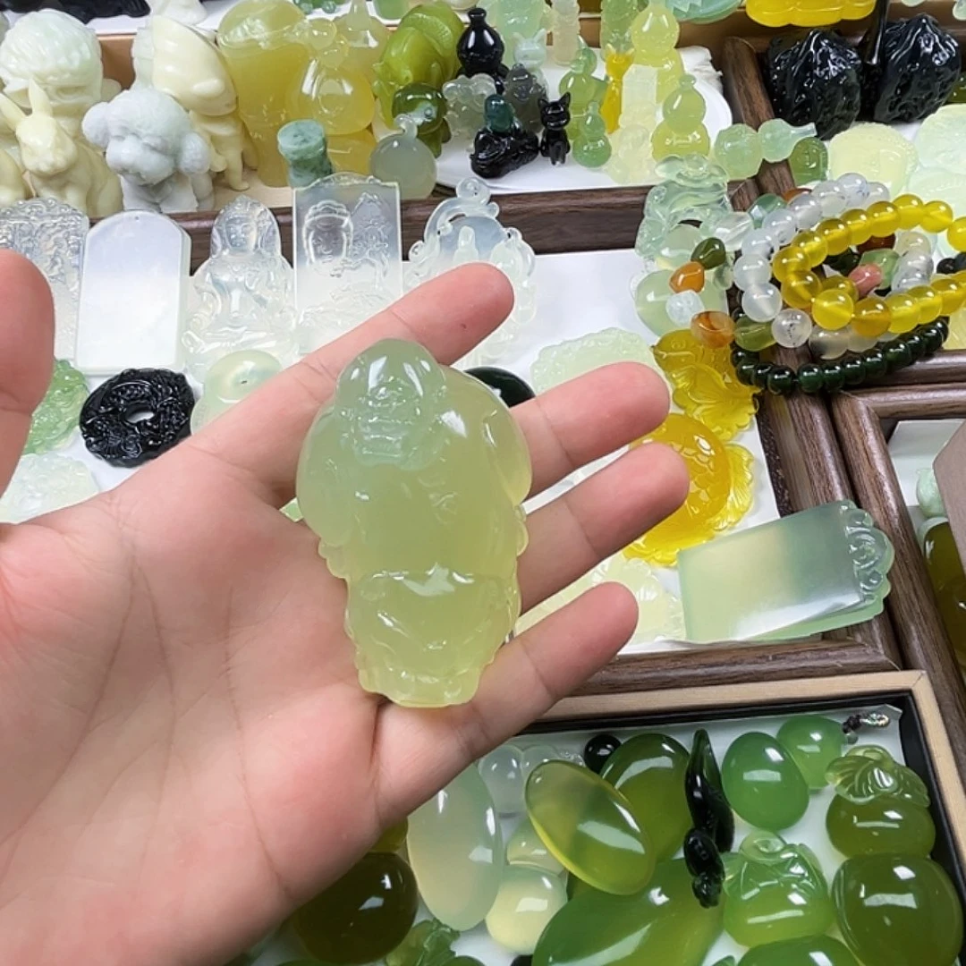 未镶嵌岫玉吊坠(不含链)娜*?