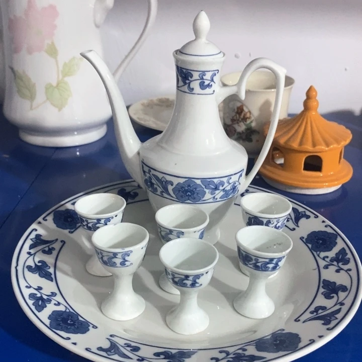 瓷片四厂青花翡翠瓷酒具