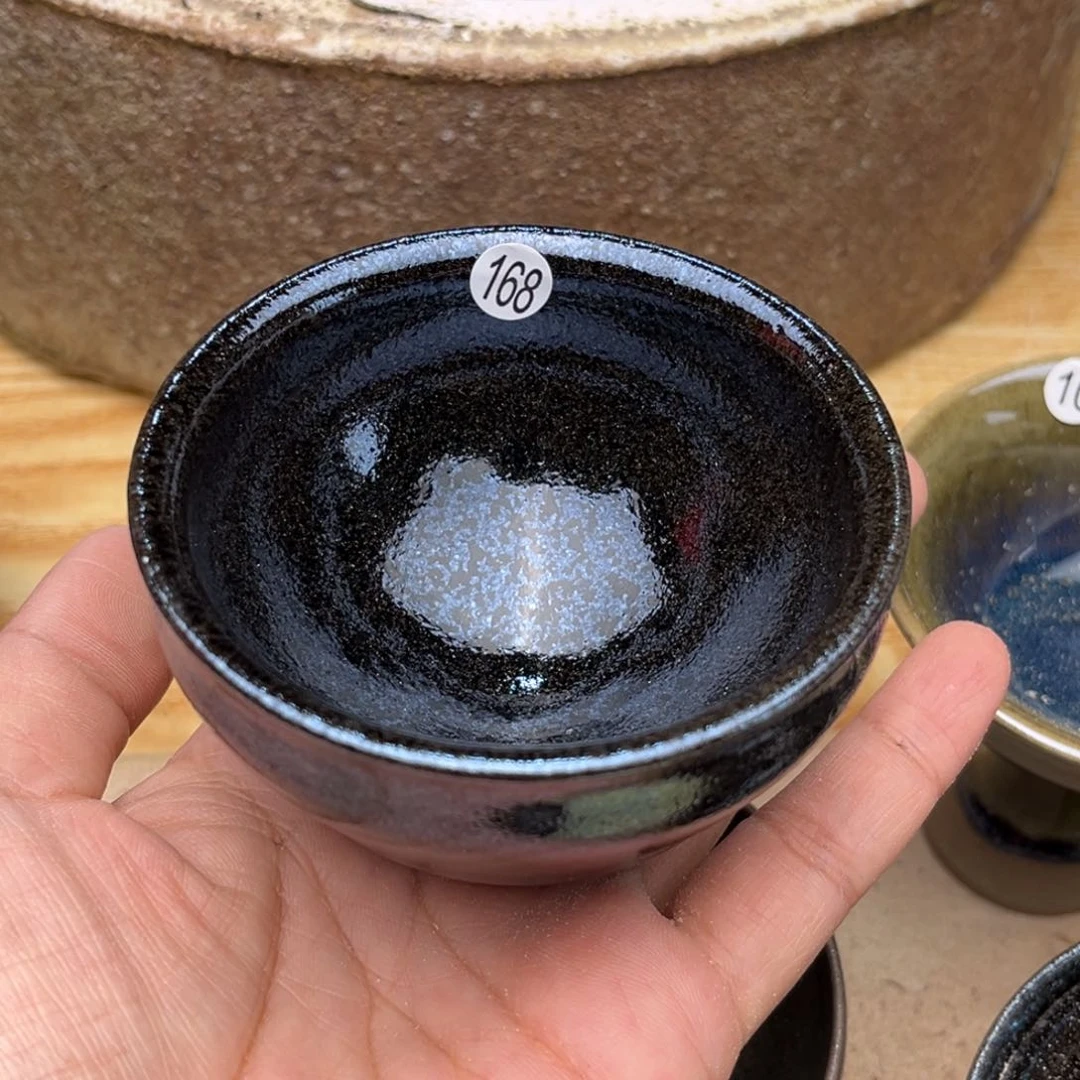 茶盏义兴龙窑坚持真柴烧