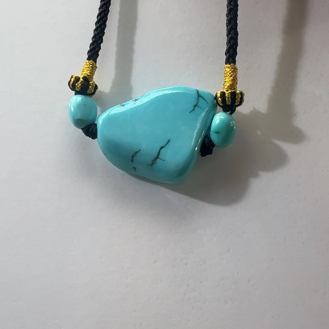 绿松石未镶嵌挂件