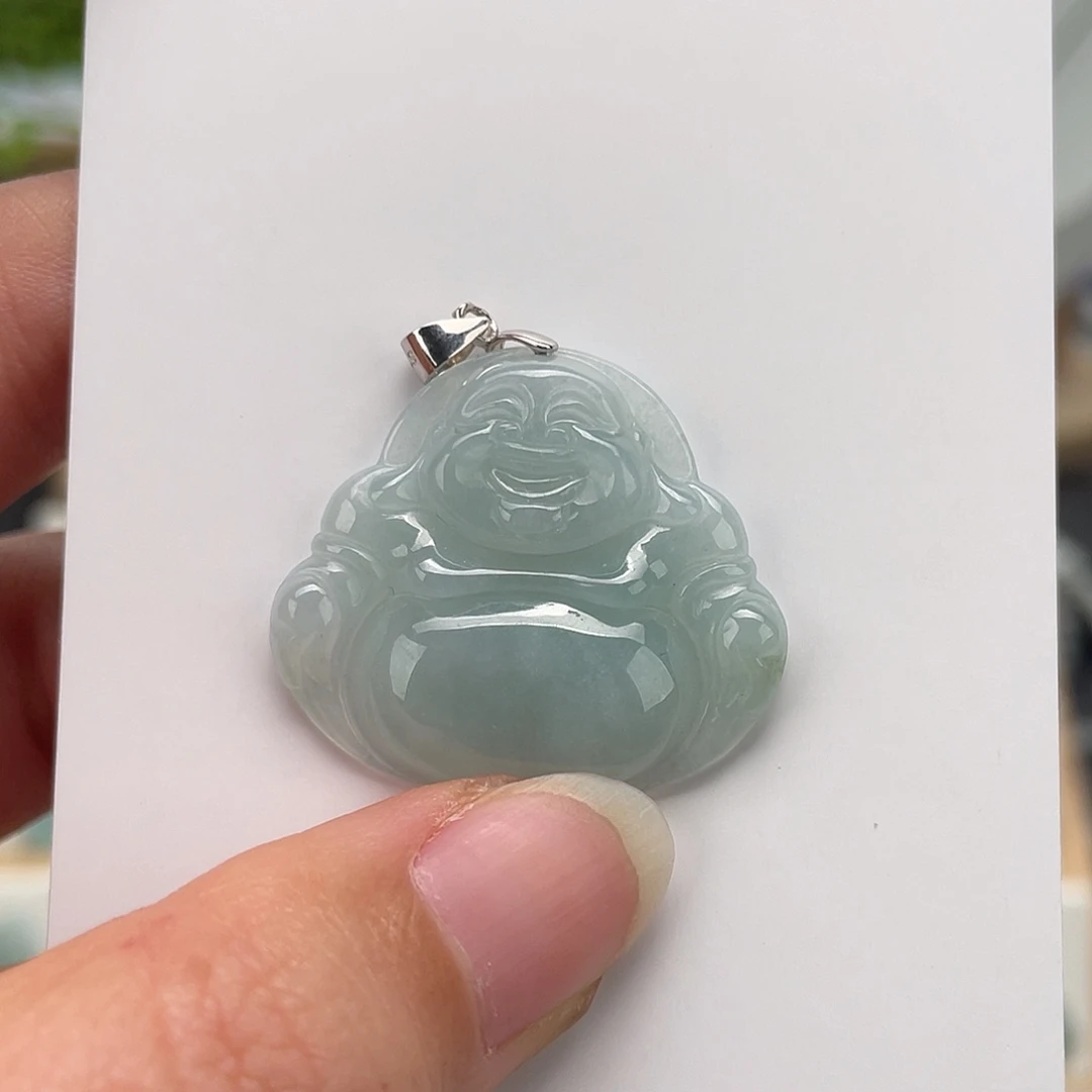 翡翠未镶嵌颈饰佛公