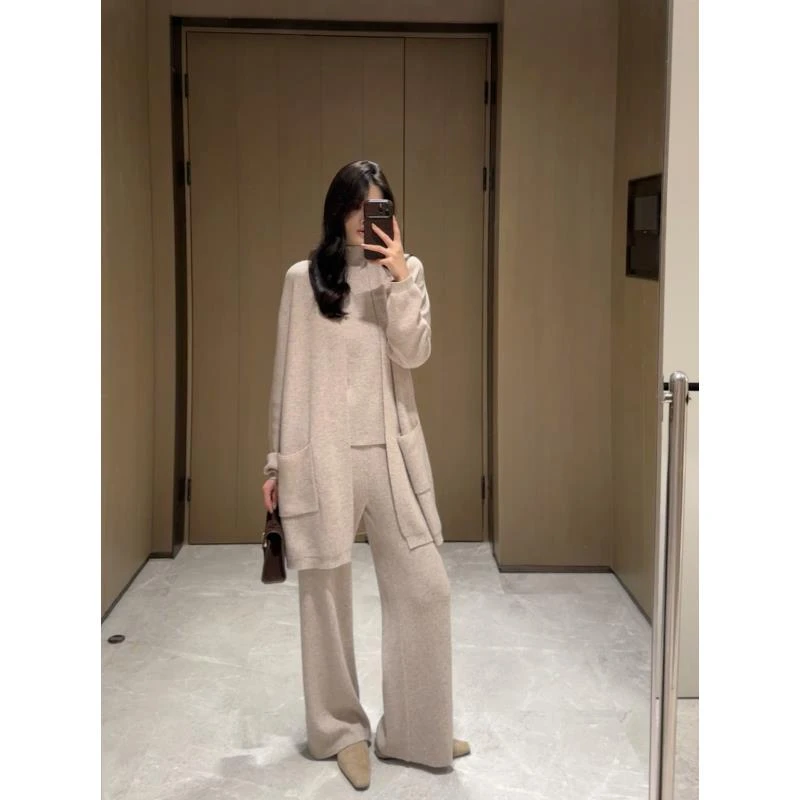 梓静  慵懒感极简巨软宽松时尚超细羊毛针织套装0035