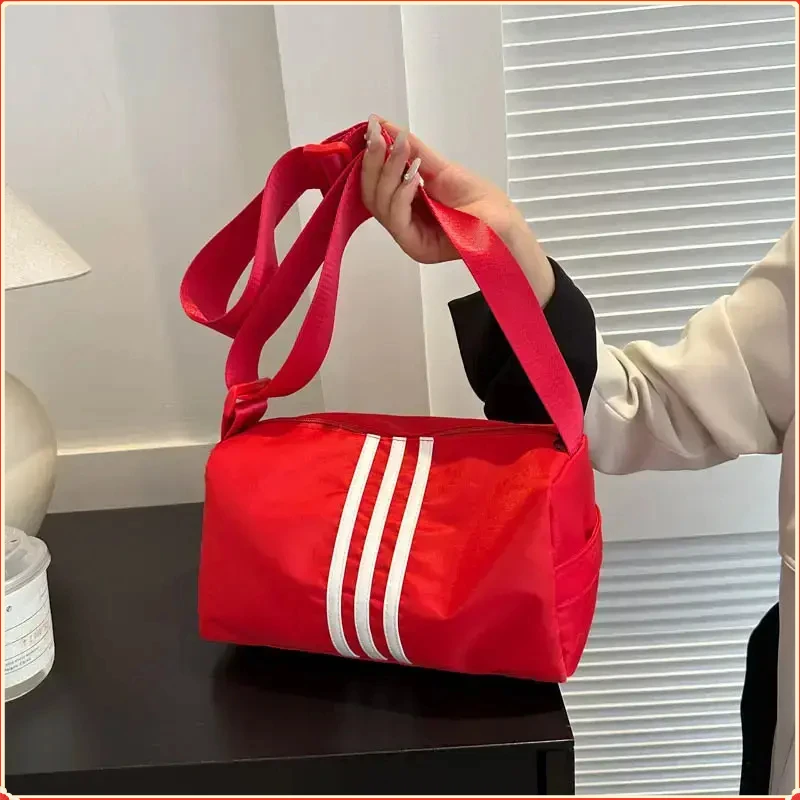 小众吐司包休闲新款时尚HFZW运动健身包短途旅行枕头休闲宽【大莉】