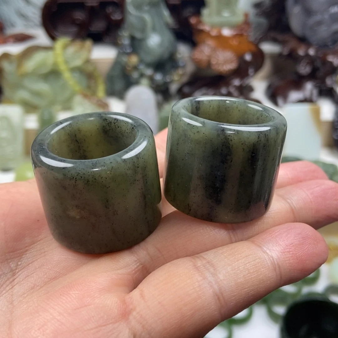 【闪购商品】吊坠(不含链)未镶嵌和田玉一****情