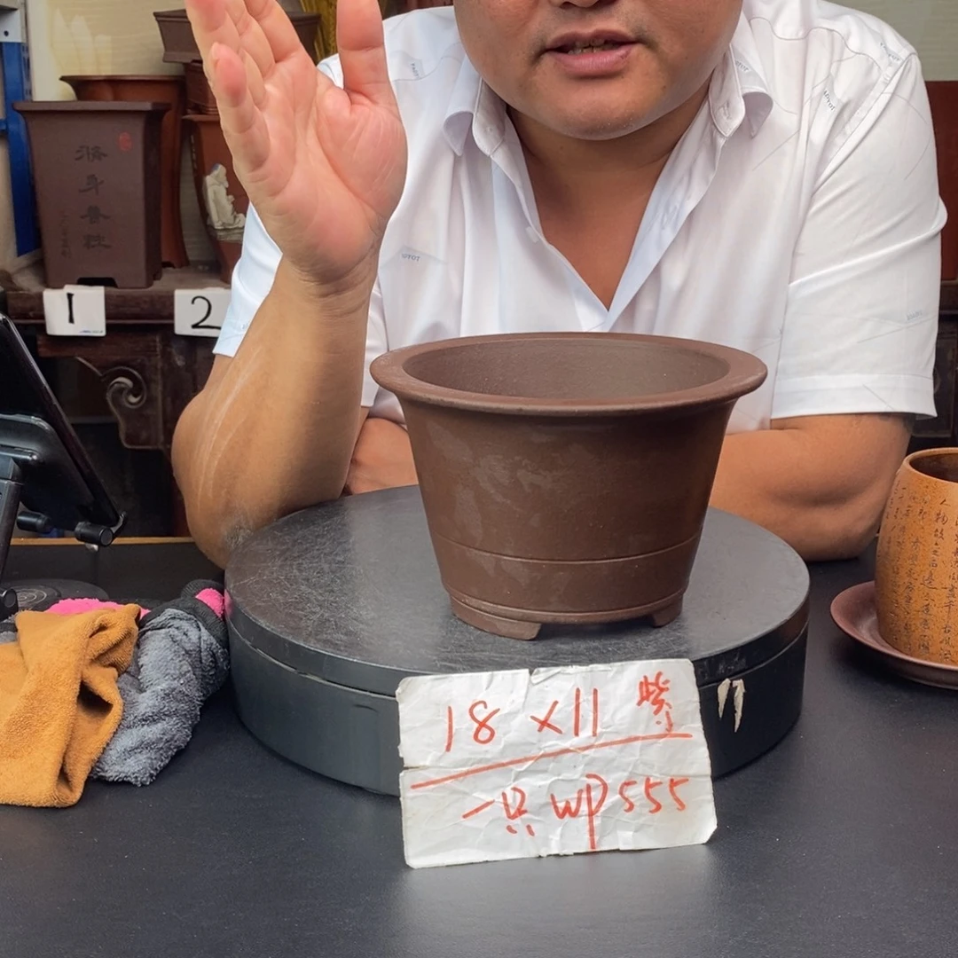 紫砂花盆货号一只WP555
