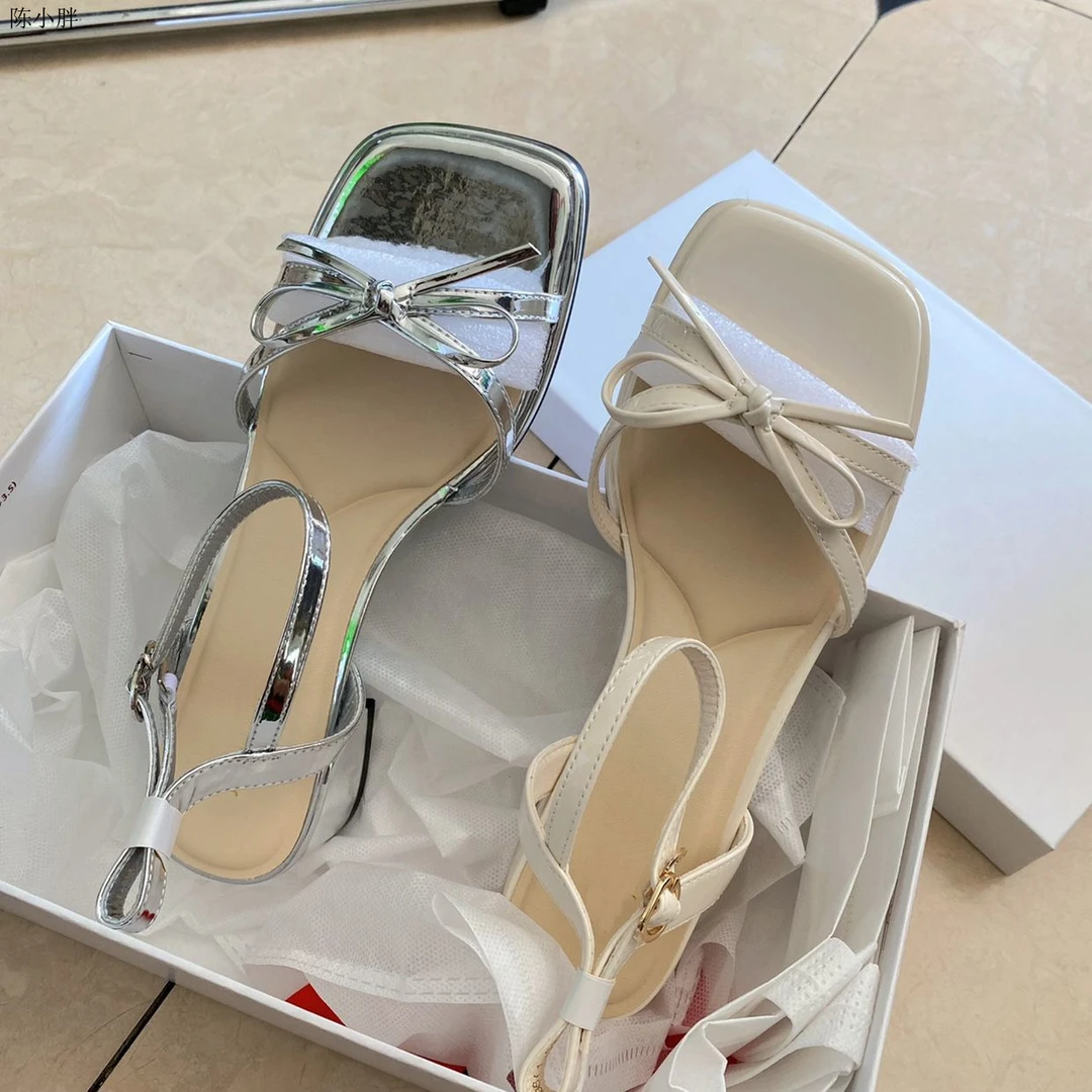 韩版2025夏季法式粗跟蝴蝶结凉鞋女外穿绝美露趾时装520走心礼物