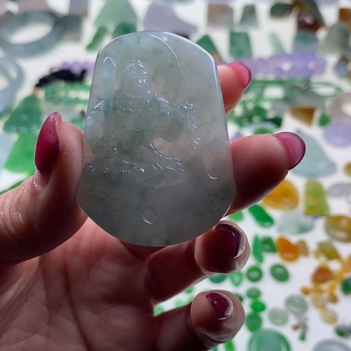 翡翠未镶嵌挂件天然翡翠