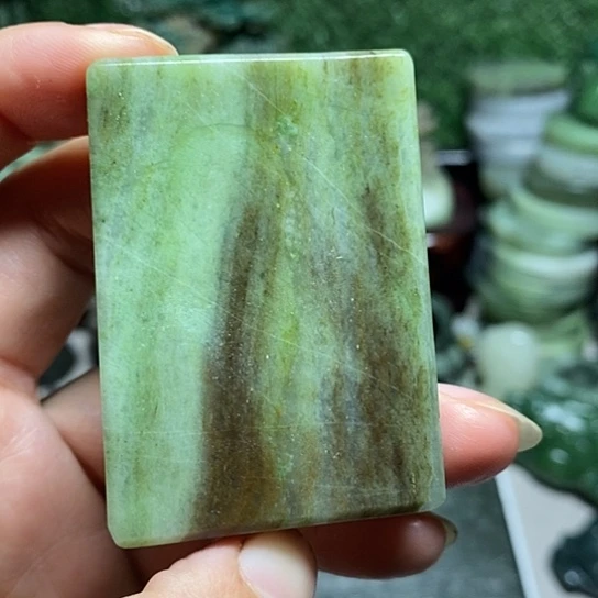 独山玉未镶嵌珠宝半成品