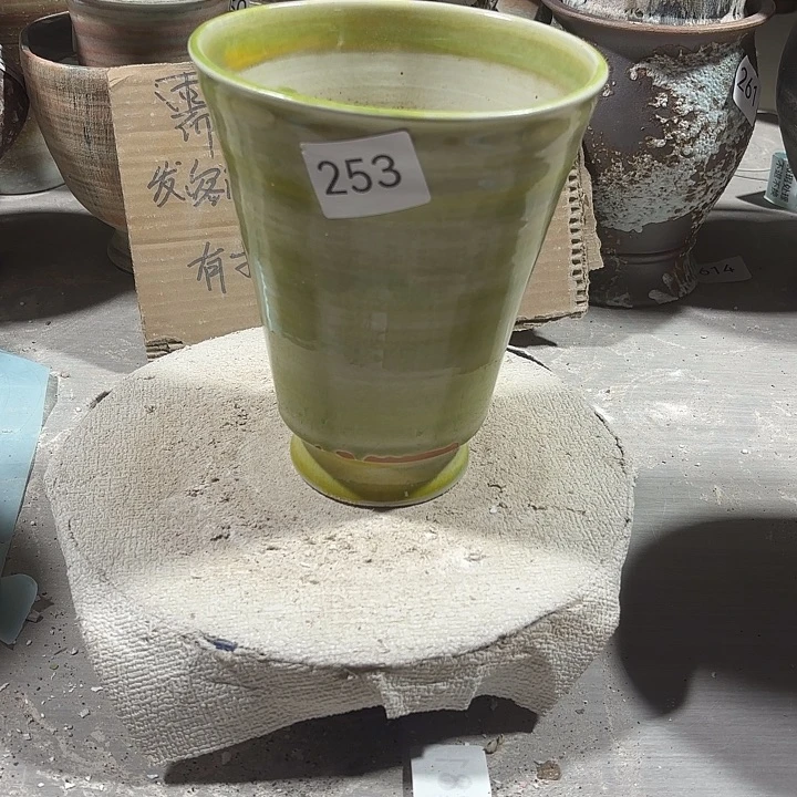 摆件陶高18.5，口14.5，瑕疵处理有孔，253，