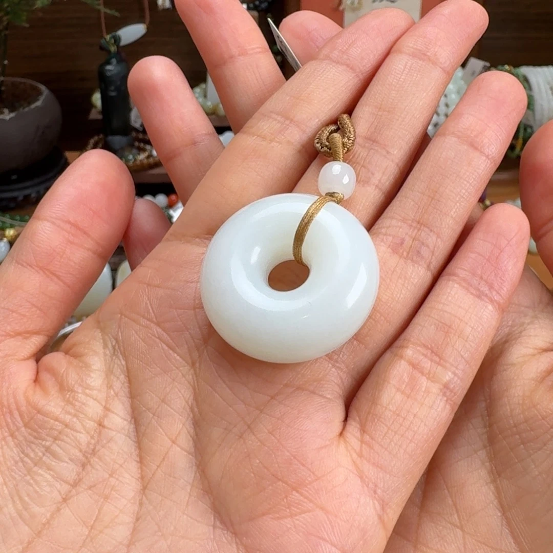 和田玉（糖玉）未镶嵌手链