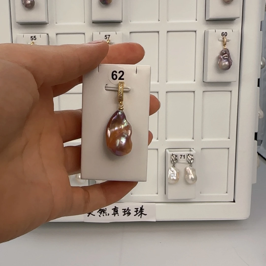 淡水珍珠合金颈饰