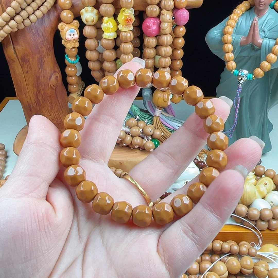 吊坠猴头核桃手串