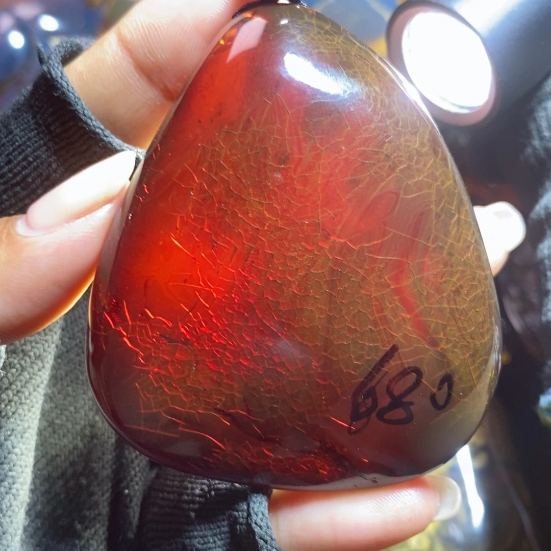 裸石琥珀未镶嵌血珀43克