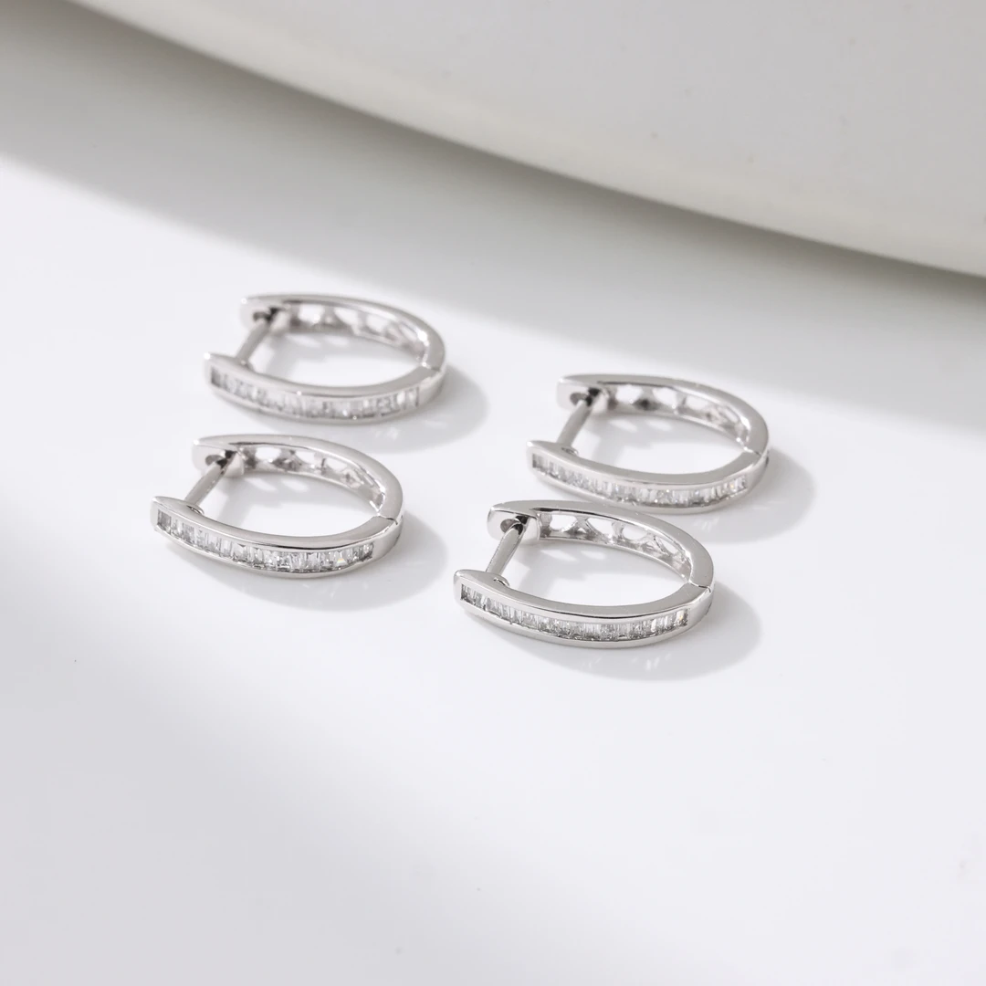 【举石臻选】TA07-695-001钻石铂金耳饰（一对/多样性/内径约8mm+）H