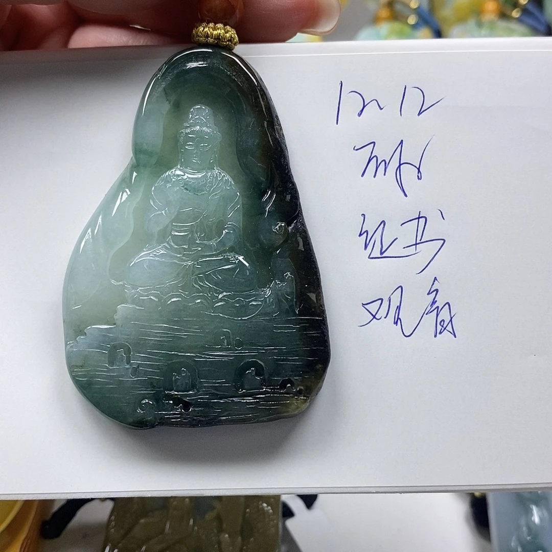 ℳ***ღ翡翠未镶嵌颈饰翡翠
