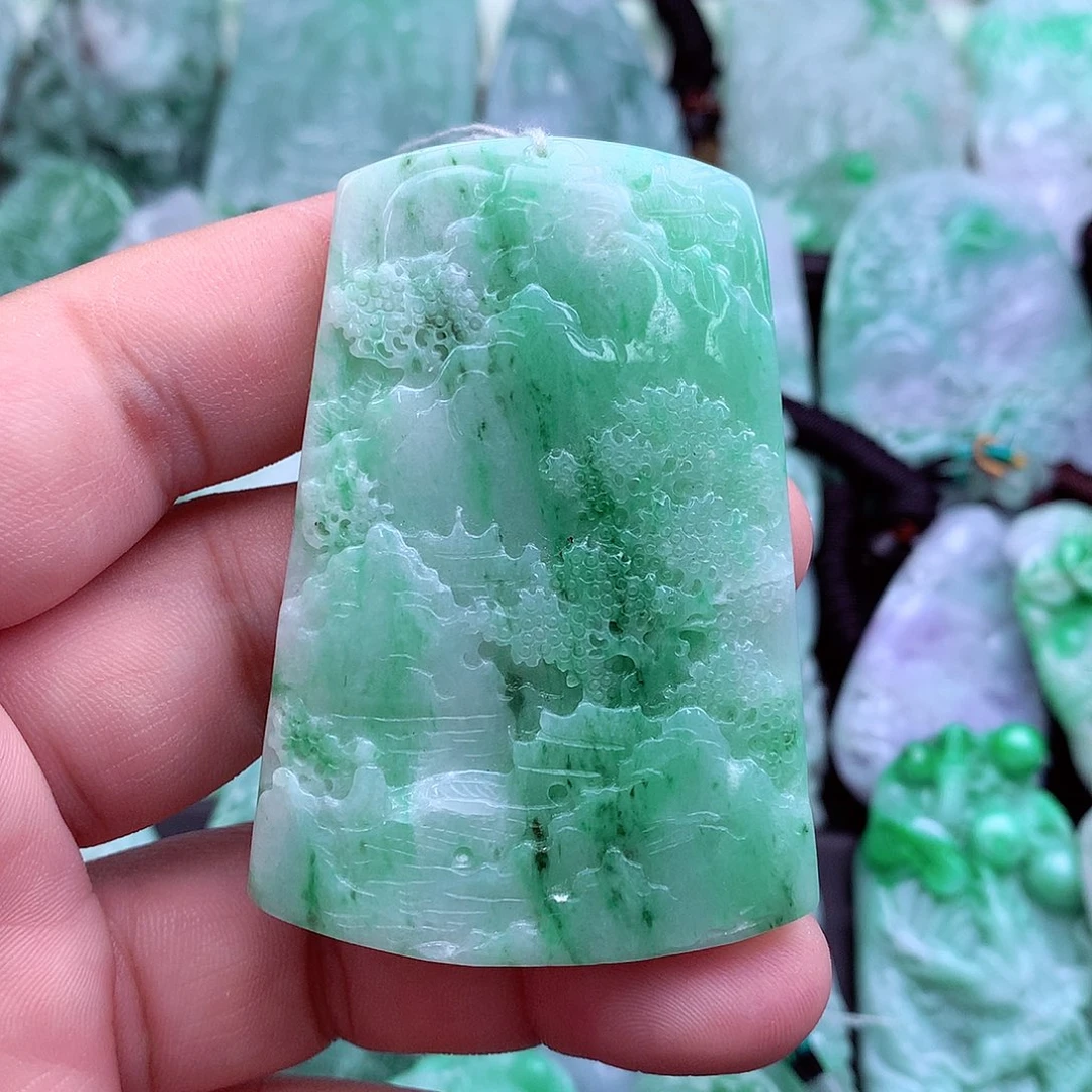 翡翠吊坠(不含链)未镶嵌