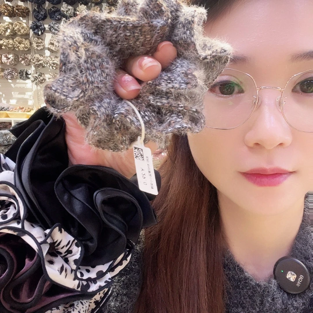 布艺非金属针织小肠棕