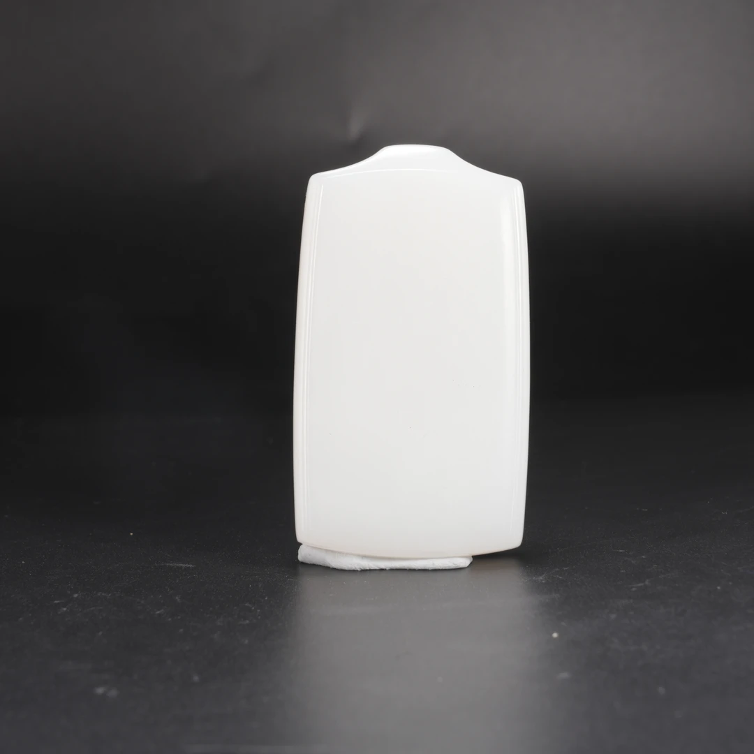 lot13和田玉羊脂平安无事牌/保利拍卖