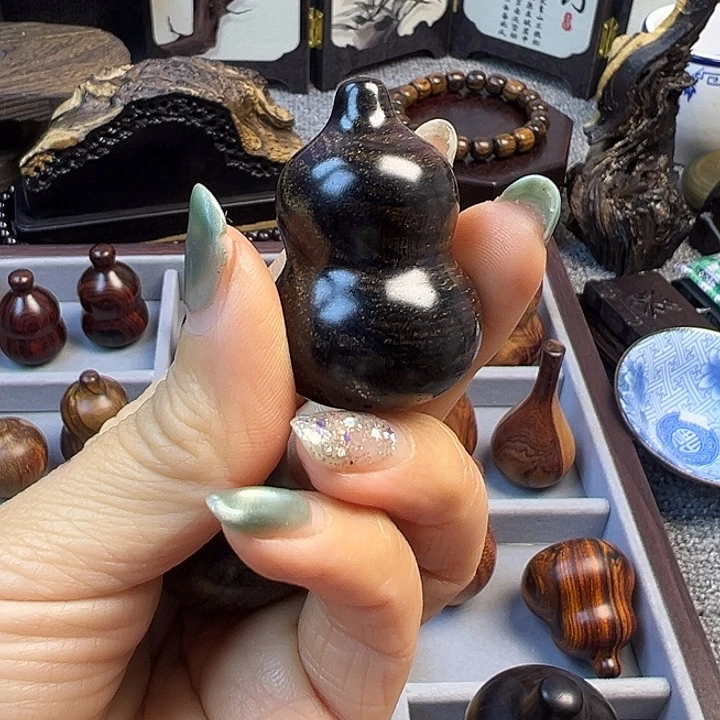 ****艳破布木（黑柿木）葫芦