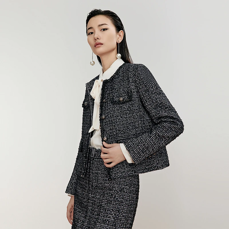 【商场同款】24冬季新款精致粗花呢小香风外套气质女士套装上衣女LC