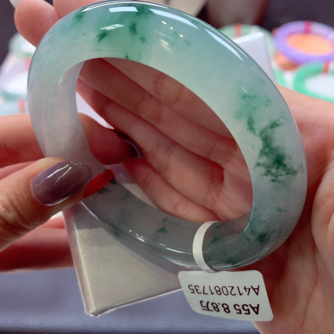 翡翠手镯未镶嵌正圈33（48号）