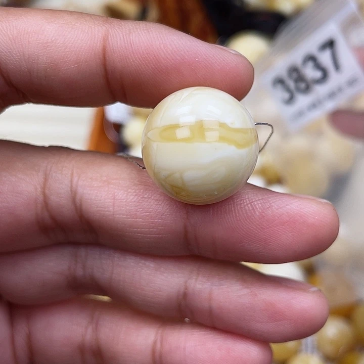 蜜蜡未镶嵌珠宝奇石粉20一线天