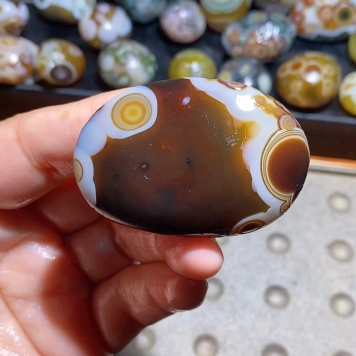 未镶嵌玛瑙/玉髓珠宝半成品43
