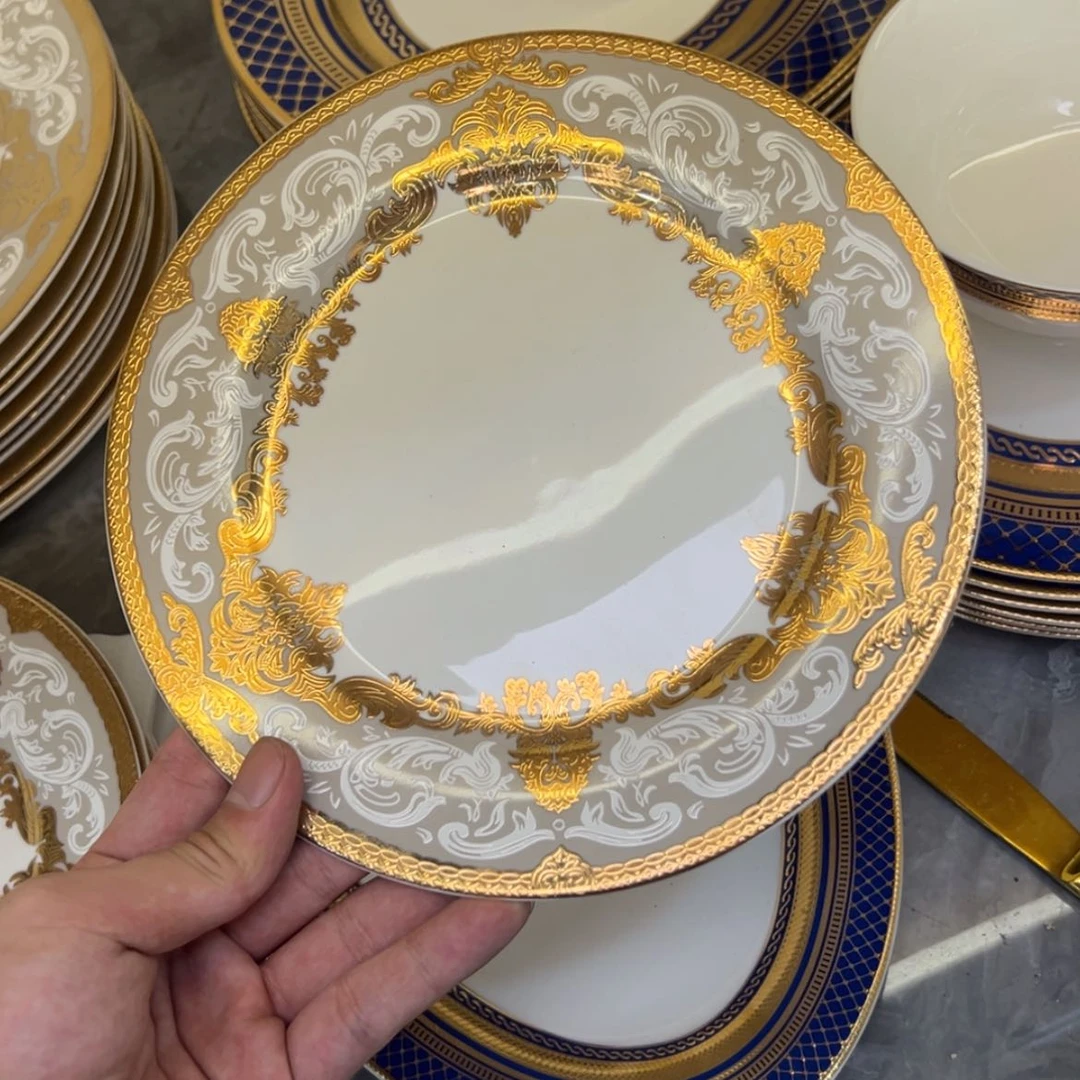 【闪购商品】瓷片8寸平盘两个一单尾单