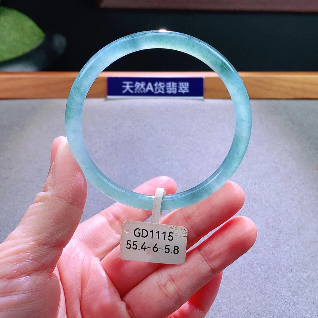 未镶嵌手镯翡翠天然翡翠手镯a货