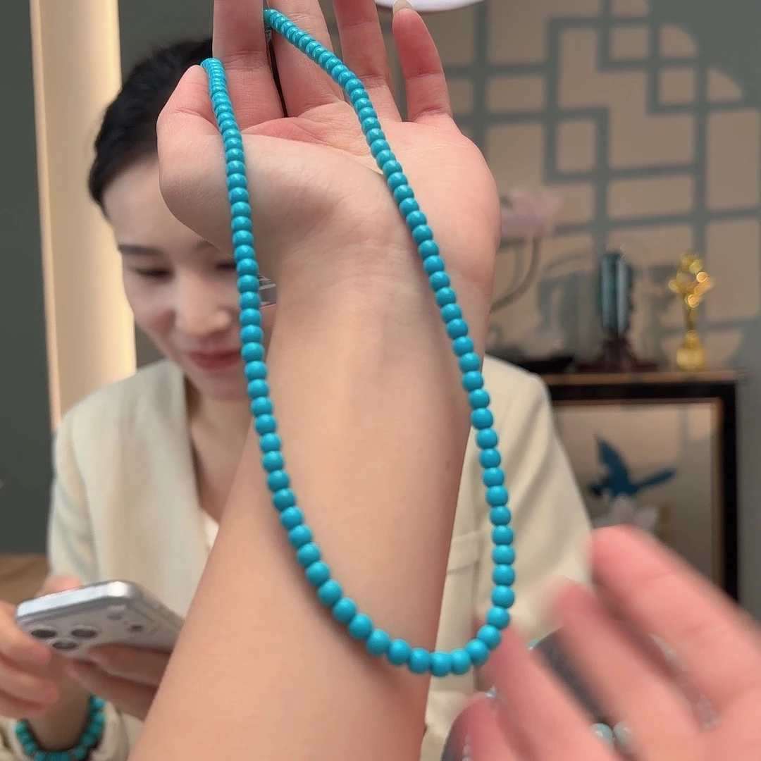 绿松石未镶嵌颈饰